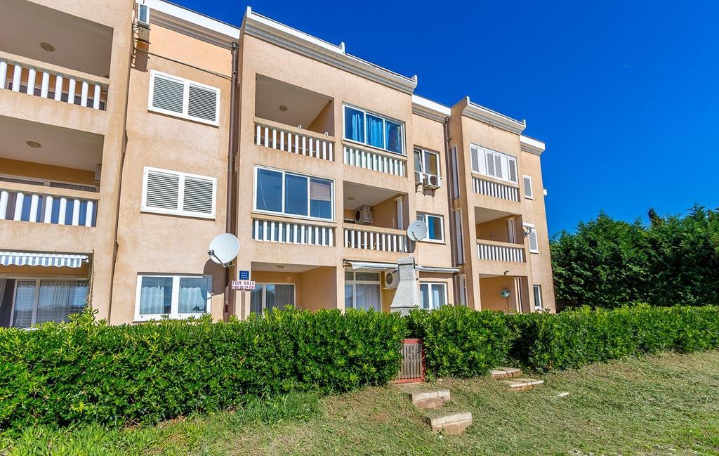 Apartment Katerina Medulin Exterior photo