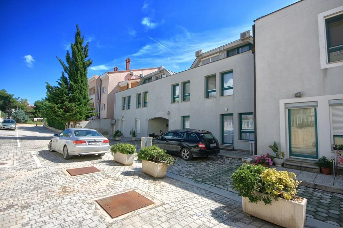Apartment Katerina Medulin Exterior photo